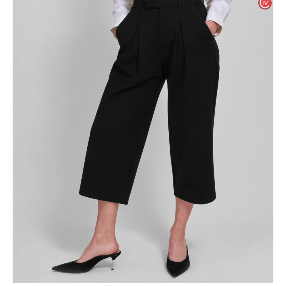 Black Universal Standard Tess Ponte Culottes